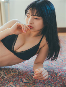 国徽高清图片-美竹凉子人体艺术